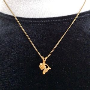 CLOSING SALE! Vintage Gold Tone Rose Leaf Necklace